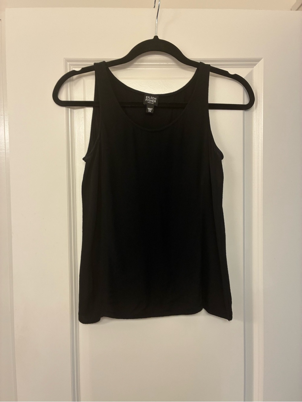 Eileen Fisher Black Scoop Neck Tank